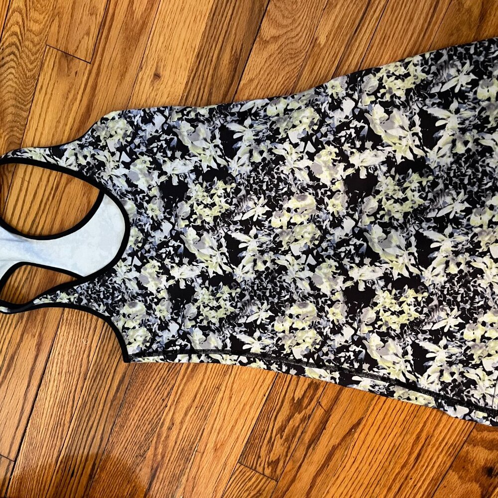 Lululemon Cool Racerback Floral Tank Top Black Yellow White size 4
